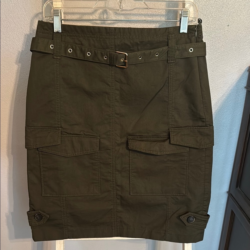 Zara Dark Green Pencil Skirt with Pockets